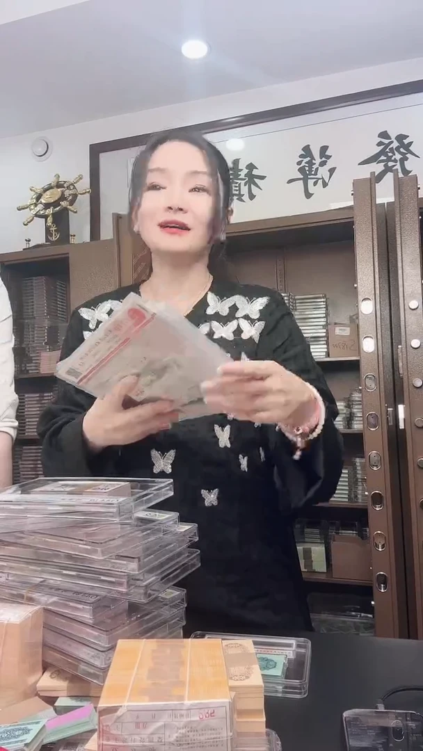 国评-大桥红翡翠单张不挑....