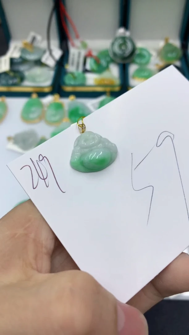 【闪购商品】翡翠颈饰18K金镶嵌1111111111