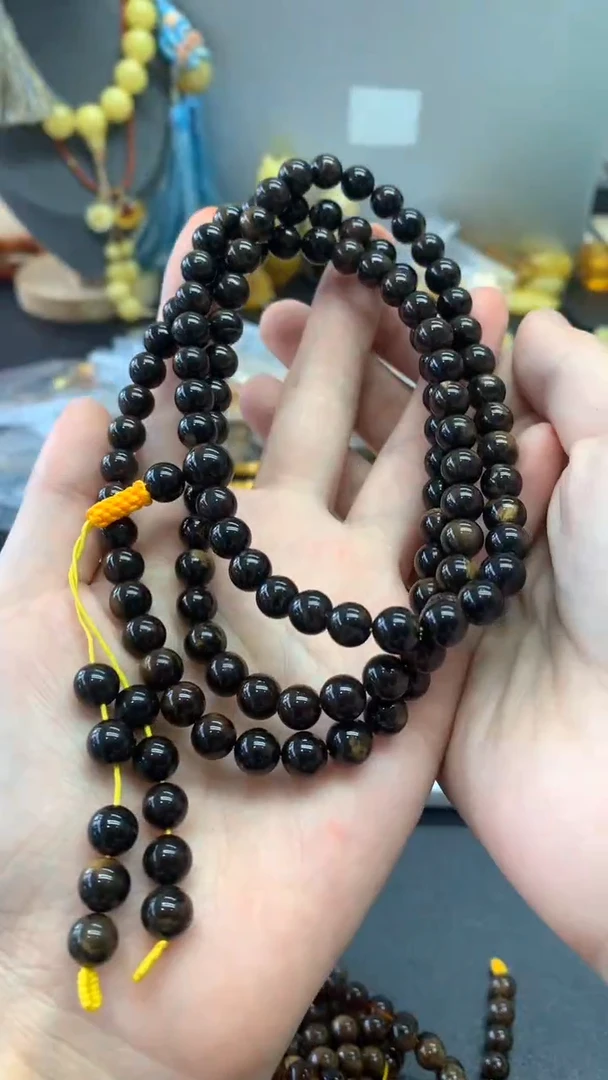 未镶嵌琥珀珠宝奇石1567