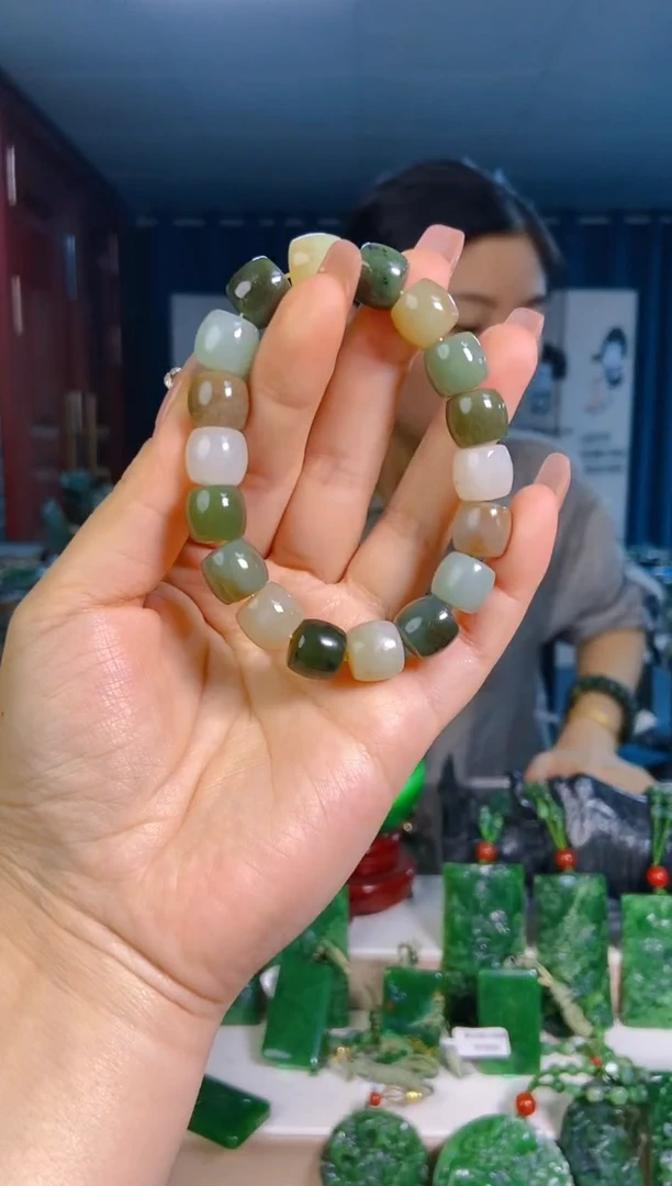 和田玉未镶嵌挂件1