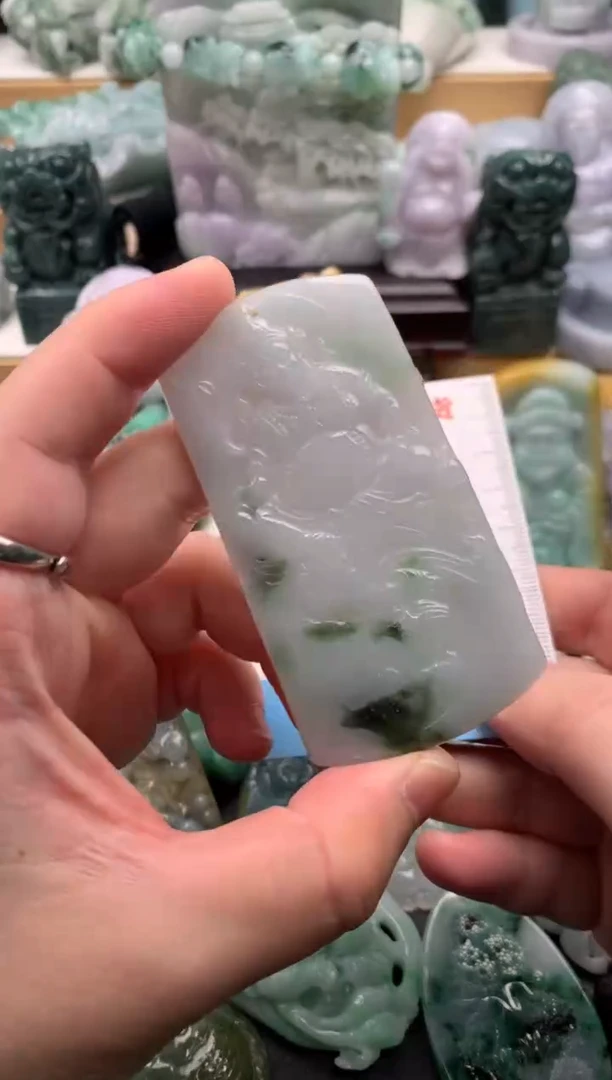 吊坠(不含链)未镶嵌翡翠1