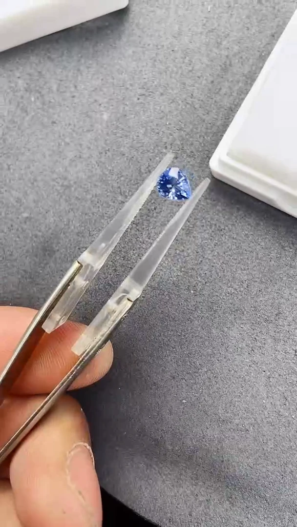 【闪购商品】蓝宝石裸石未镶嵌1.12