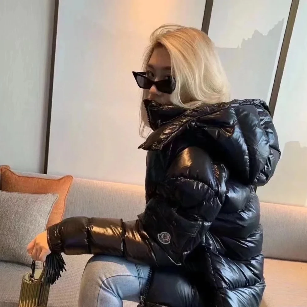 99新 MONCLER maya黑色羽绒服4码