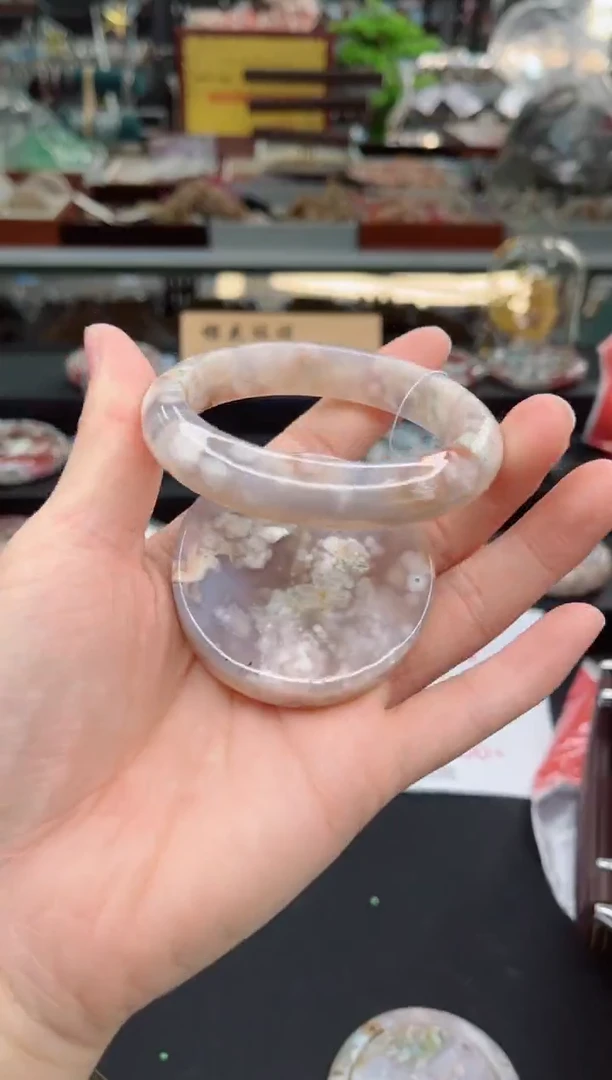 【闪购商品】石英质玉手镯未镶嵌57圈口（赠品镯心）3571169
