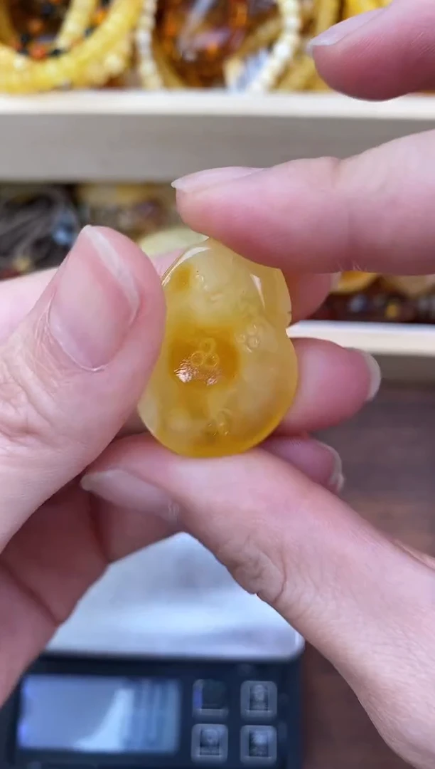裸石琥珀未镶嵌天然琥珀蜜蜡