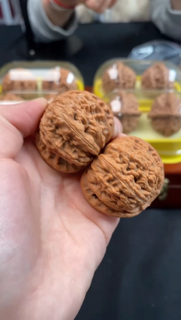 把件文玩核桃白狮子41尺A897