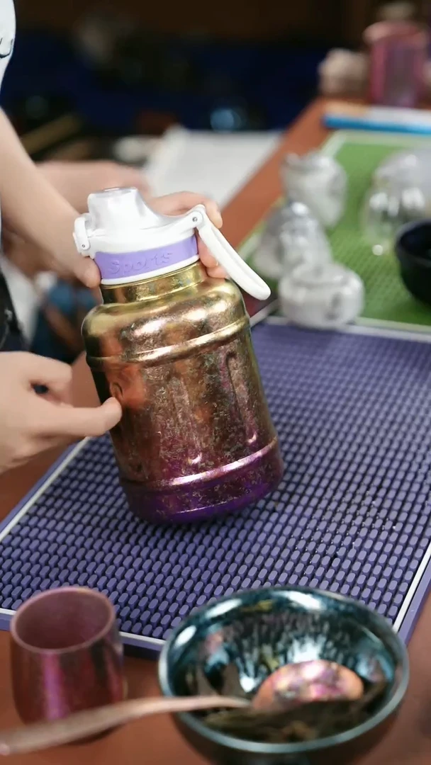 1吨吨壶冷泡冷萃专用1350毫升 渐变