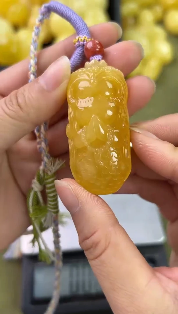 裸石琥珀未镶嵌琥珀蜜蜡吊坠