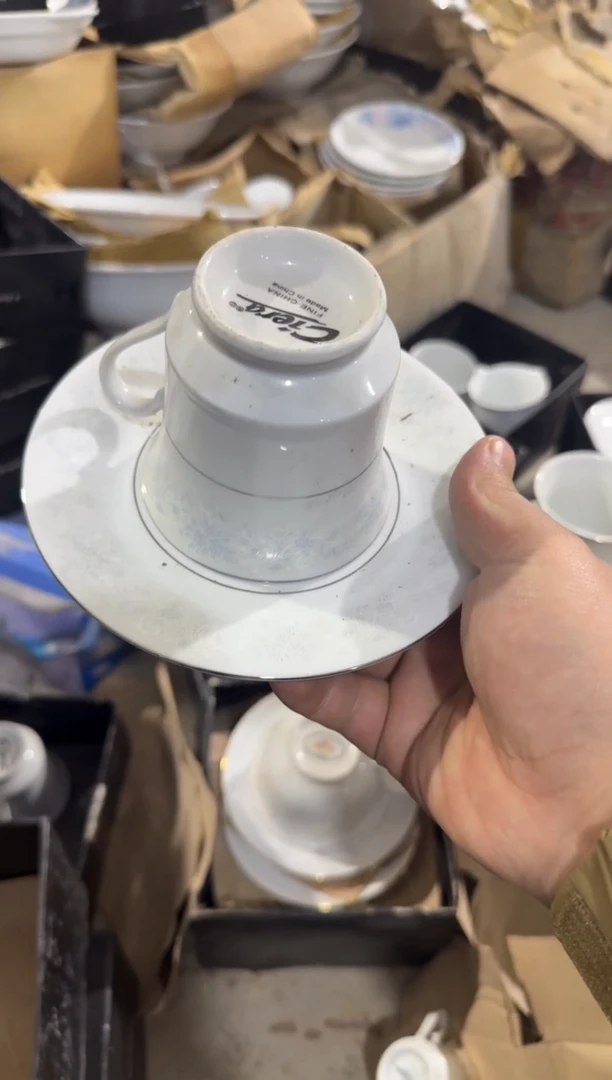 摆件一杯一碟微瑕请慎拍