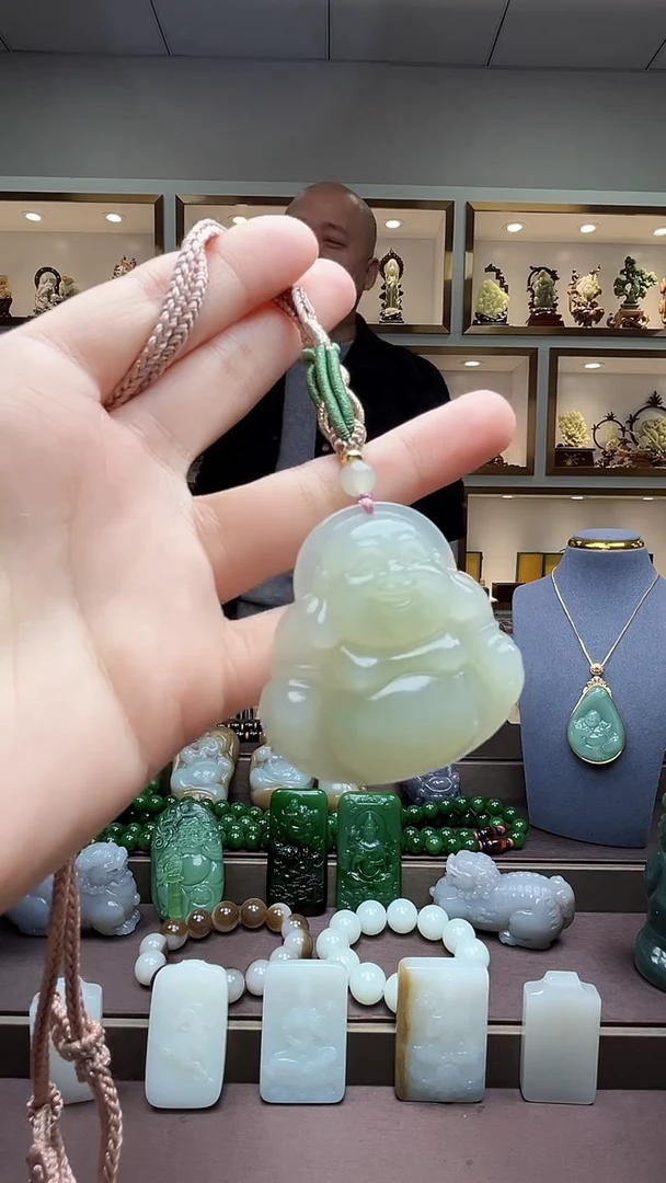 【闪购商品】和田玉颈饰未镶嵌苏