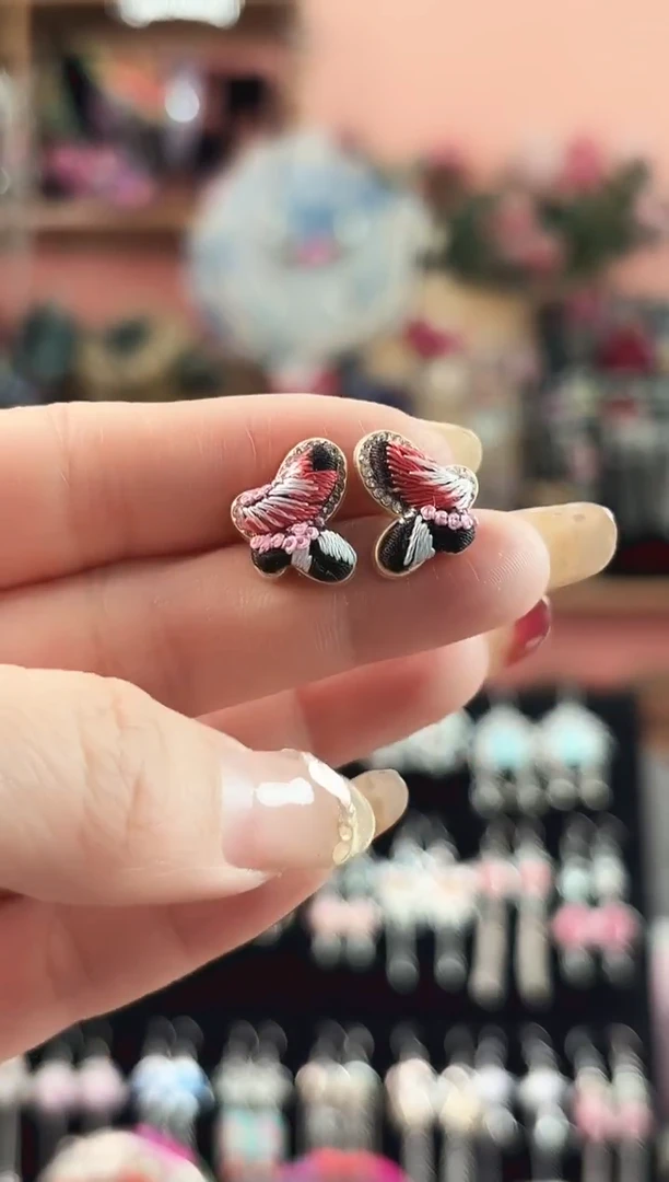 艺枝独绣手工饰品87