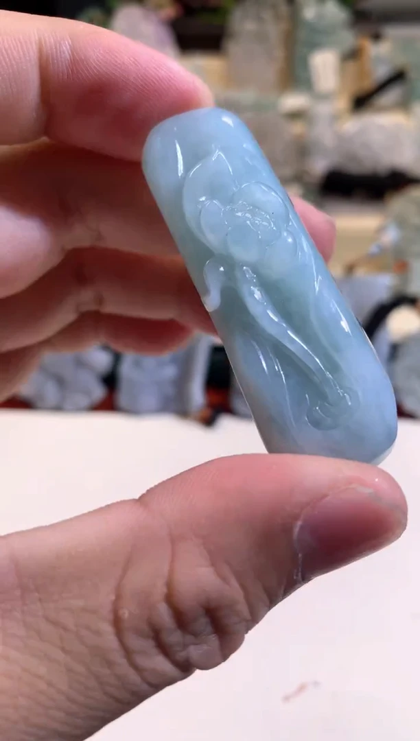 【闪购商品】翡翠颈饰未镶嵌01/18/429