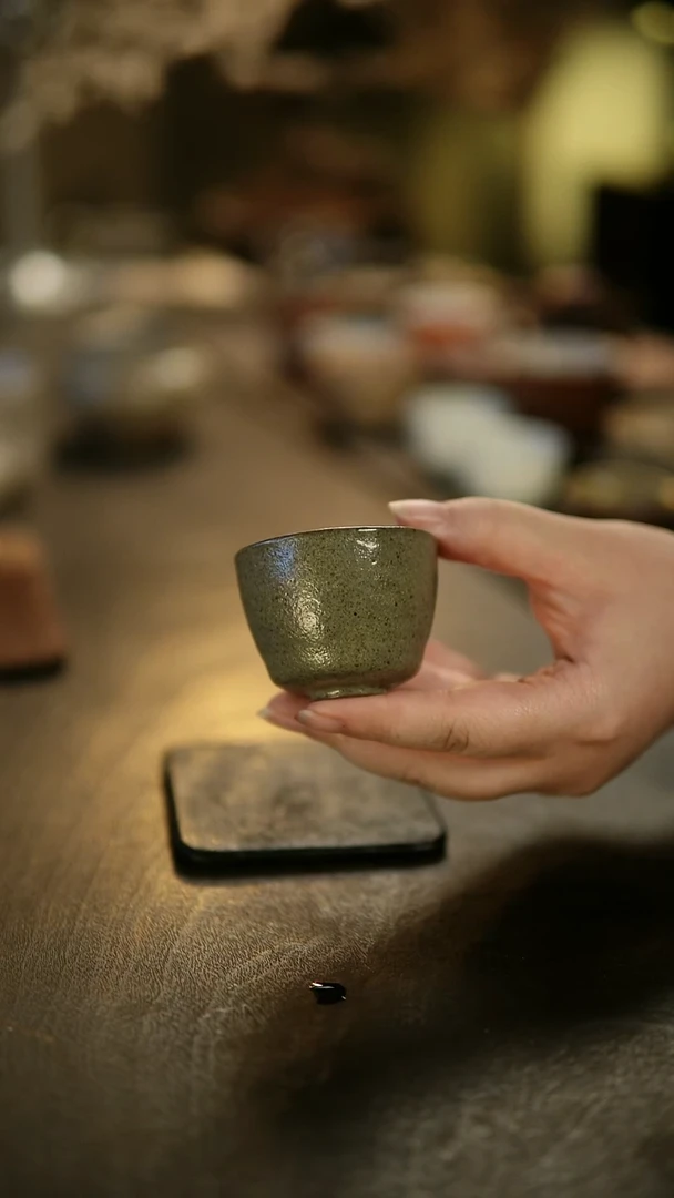 阿眠    云龙绿釉单杯