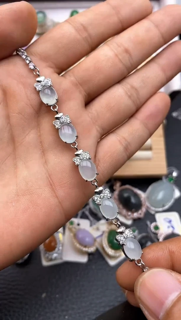 【闪购商品】翡翠手链未镶嵌福利款9987