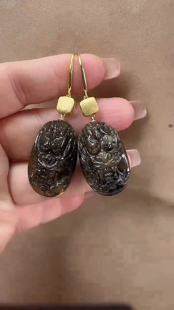 琥珀颈饰未镶嵌耳环