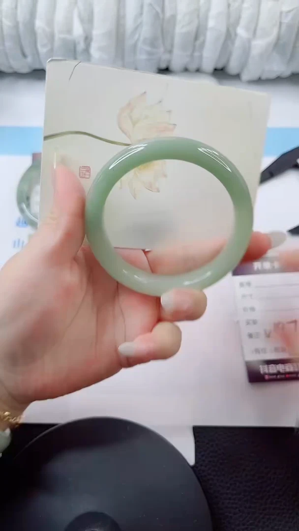 石英质玉手镯未镶嵌多样性发货V197