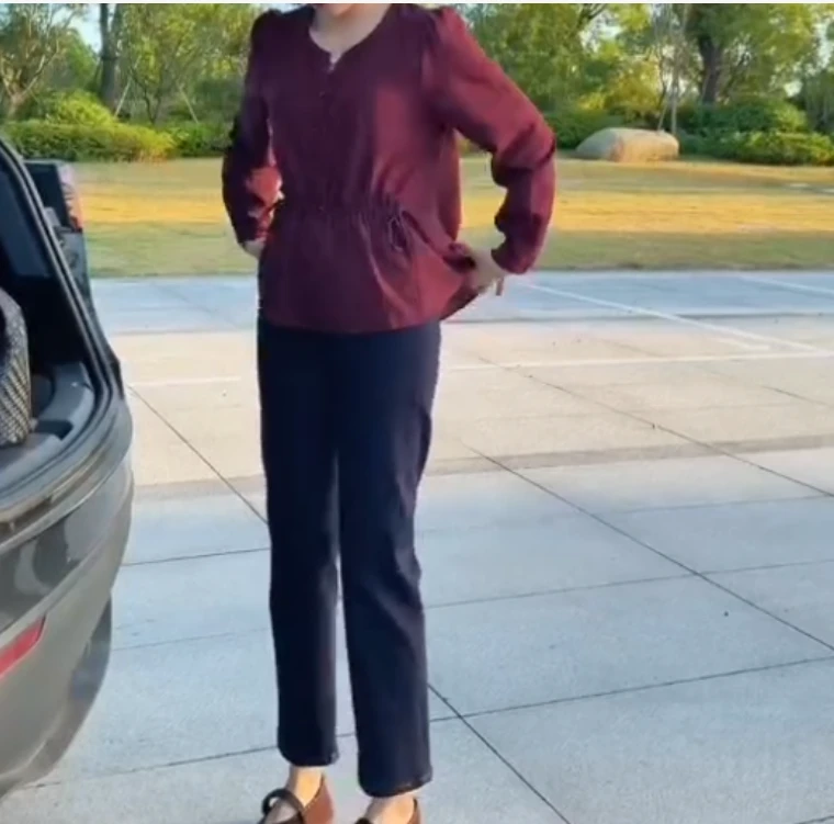 时尚潮流百搭精品女装dgd2667