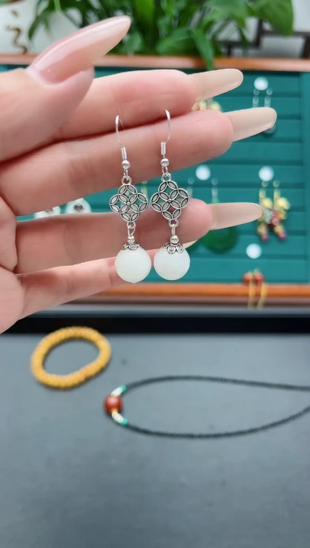 【闪购商品】和田玉耳饰银S925镶嵌000和田玉白