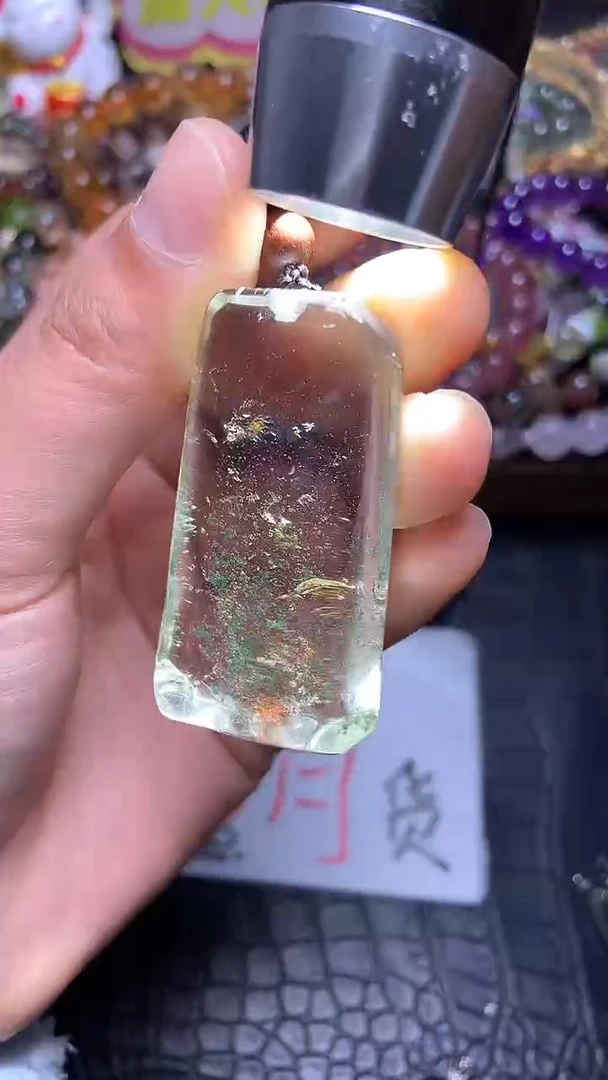【闪购商品】水晶吊坠(赠链)未镶嵌51