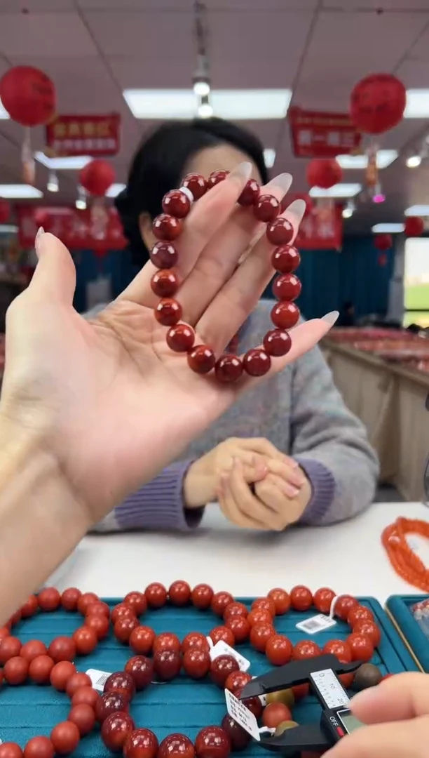 【闪购商品】南红玛瑙手串未镶嵌1.20-（多样式）