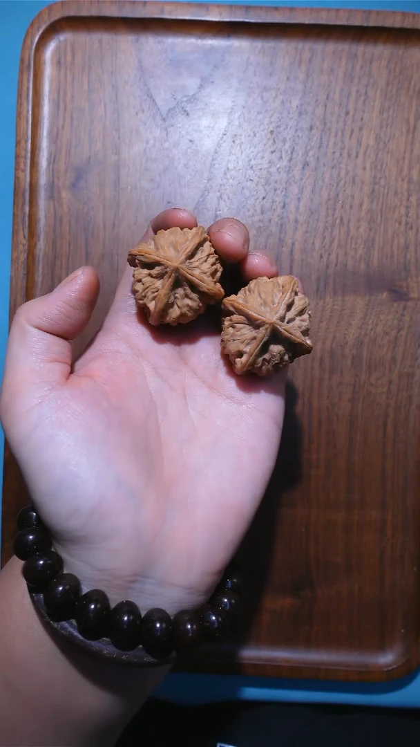 把件文玩核桃x7254四棱核桃