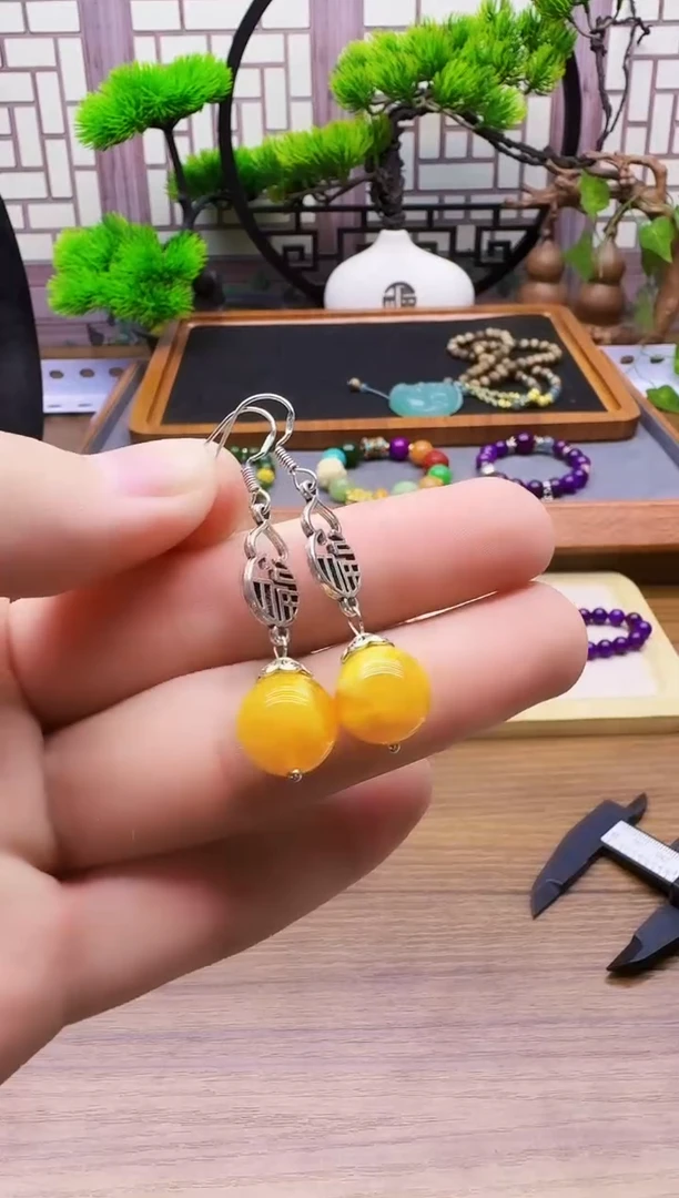 蜜蜡银S925镶嵌耳饰E57