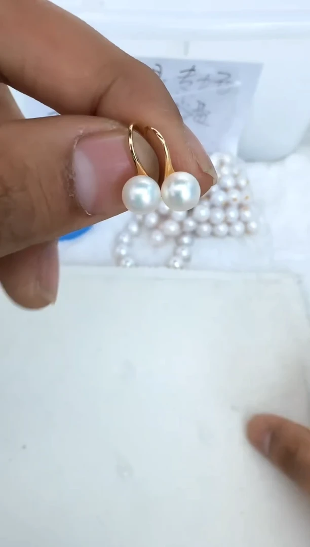 【闪购商品】海水珍珠耳饰银S925镶嵌耳钩