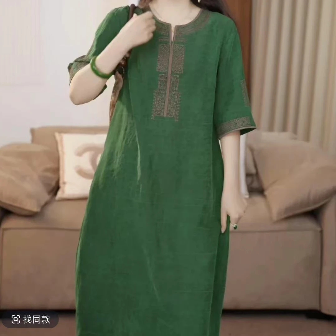 民族风复古刺绣连衣裙女2025夏季新款时尚减龄宽松显瘦中长裙子女
