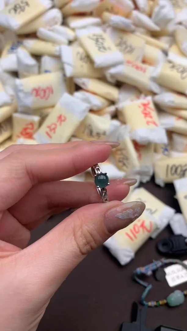 【闪购商品】翡翠挂件银S925镶嵌   一