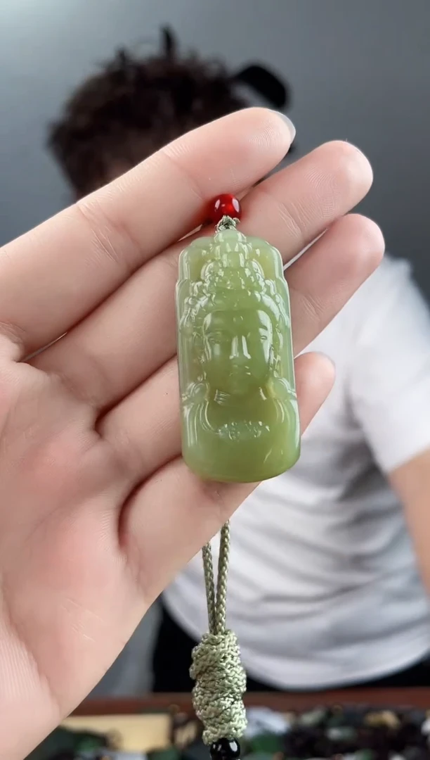 和田玉未镶嵌颈饰拍一发一，多样性发货