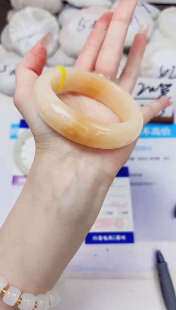 未镶嵌手镯石英质玉177-财气镯-圈口56