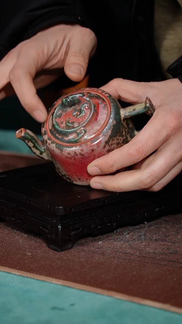 【闪购商品】188-1螭龙壶（炉钧釉 窑变随机）