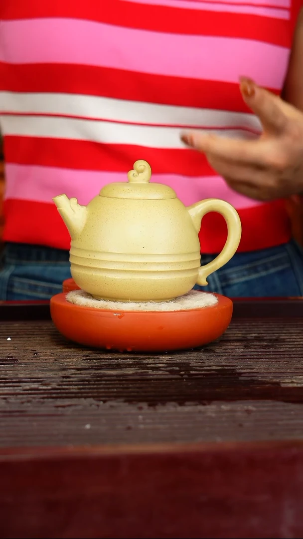 宜兴原矿紫砂壶茶壶宜兴原矿紫砂壶茶壶260C