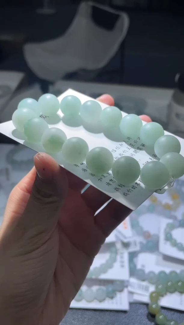 未镶嵌定制翡翠翡翠手串