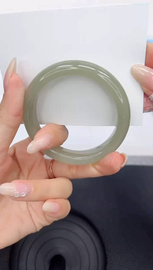 石英质玉手镯未镶嵌406-52.4