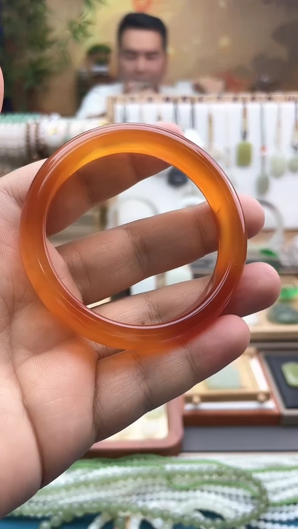 手镯玛瑙/玉髓未镶嵌卡56mm手镯