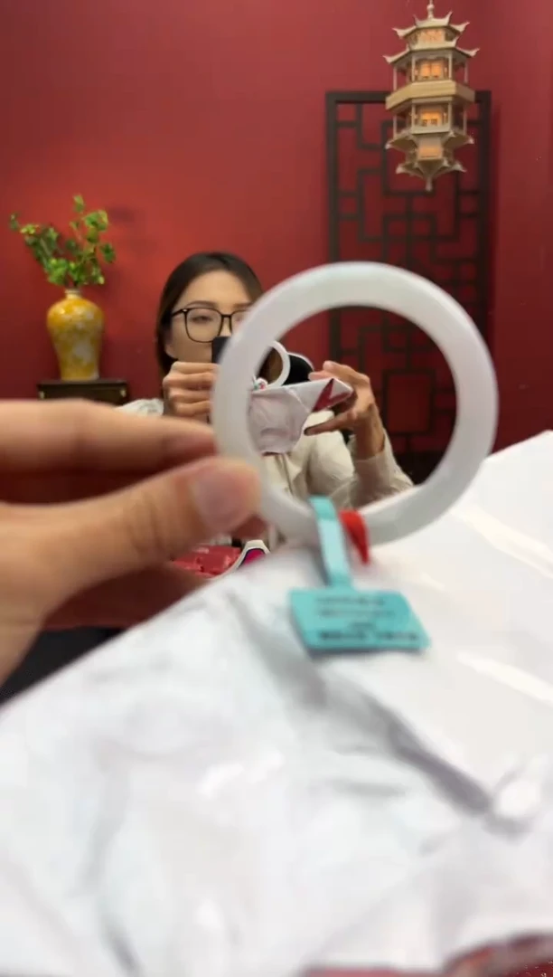 未镶嵌手镯（圆镯）翡翠翡翠手镯9