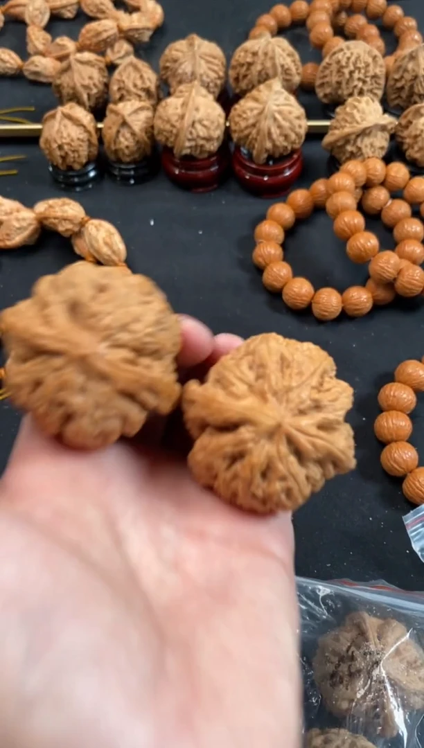 文玩核桃把件大粗筋44尺X598