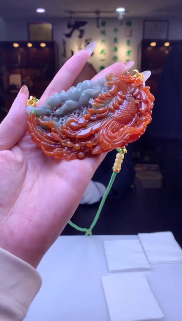 【闪购商品】定制翡翠未镶嵌挂件发货（拍一发一）