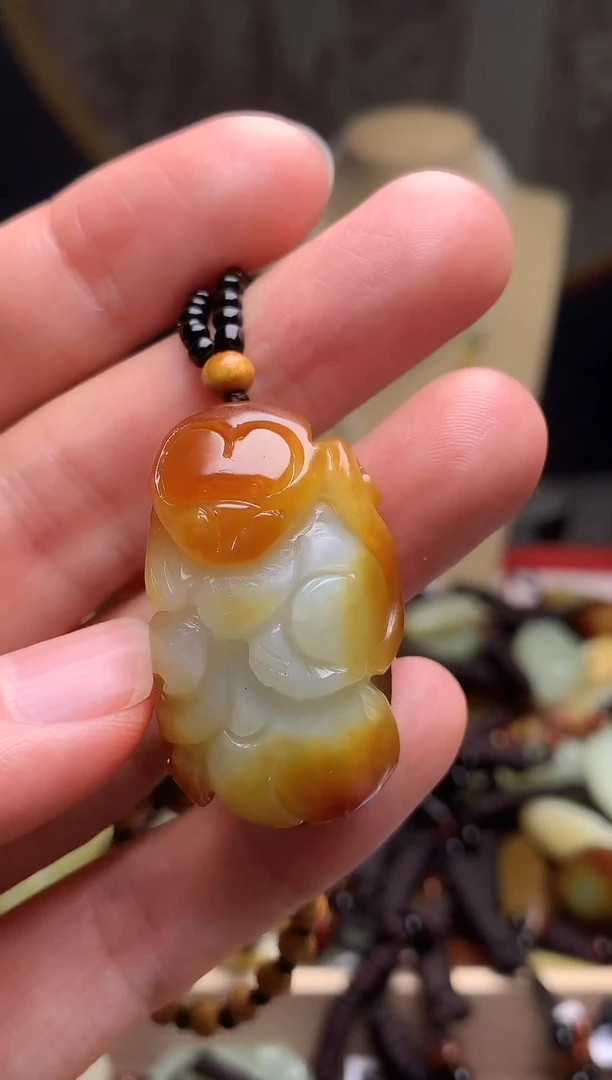 颈饰未镶嵌和田玉新疆料青海料清水和田玉吊坠