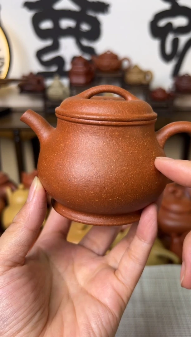 茶壶段泥全手黄降坡颂金壶170CC