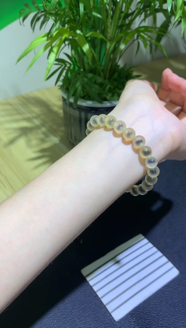 手镯玛瑙/玉髓未镶嵌卡8糖心手串