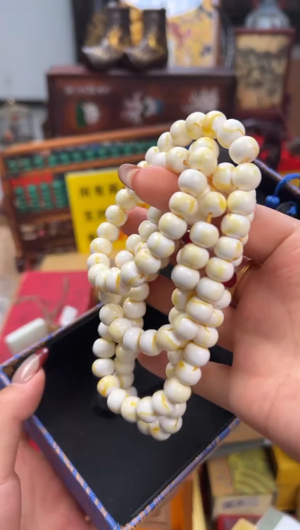 【闪购商品】蜜蜡颈饰未镶嵌——————————