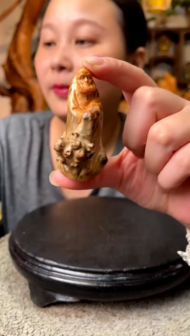 柏木（崖柏）562959626592652625625