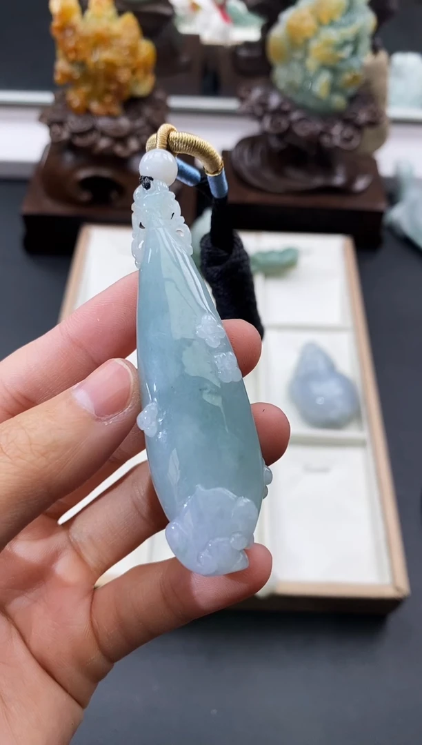 颈饰未镶嵌翡翠天然缅甸A货翡翠