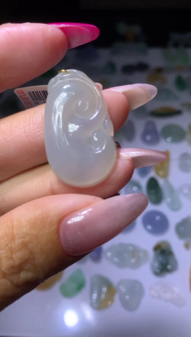 未镶嵌挂件翡翠MXX057224