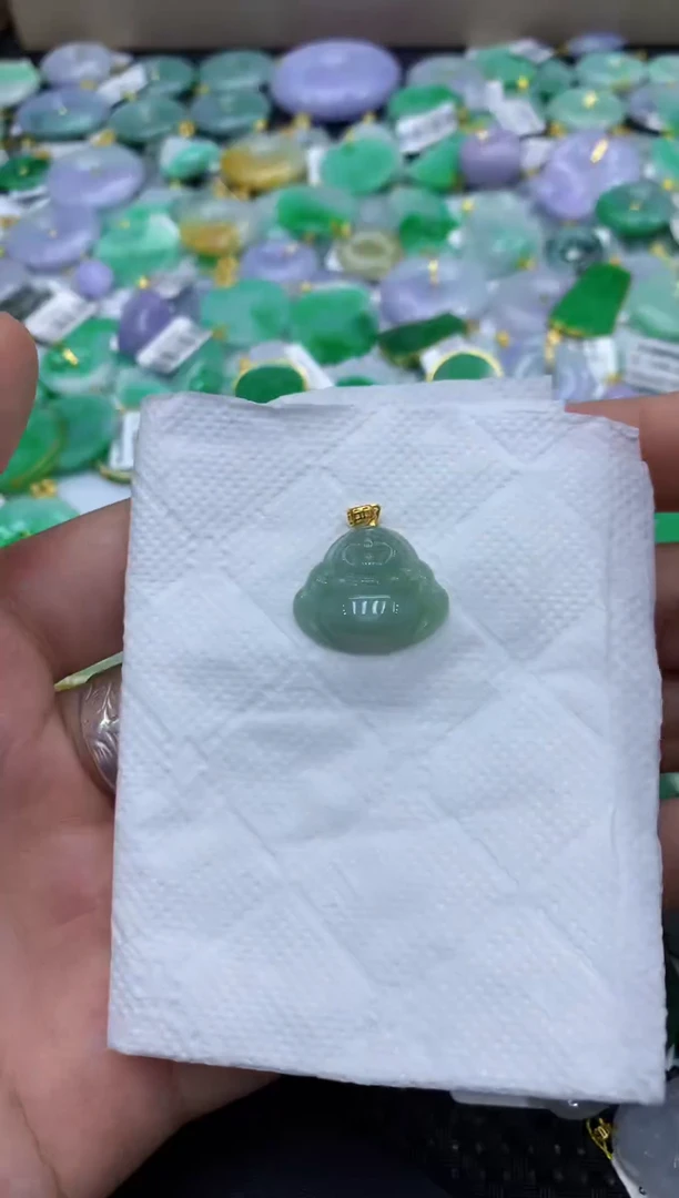 颈饰未镶嵌翡翠天然缅甸翡翠A货