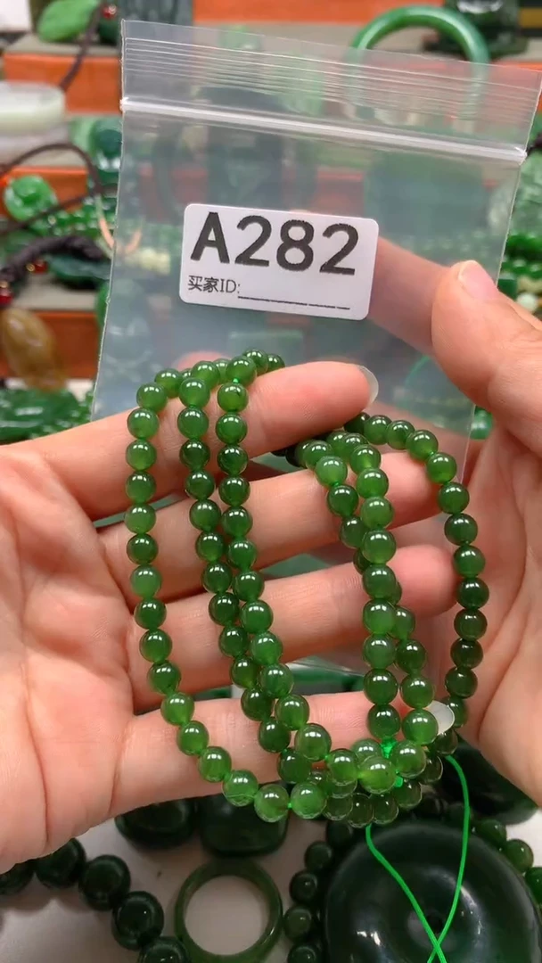 颈饰未镶嵌和田玉听**忧1