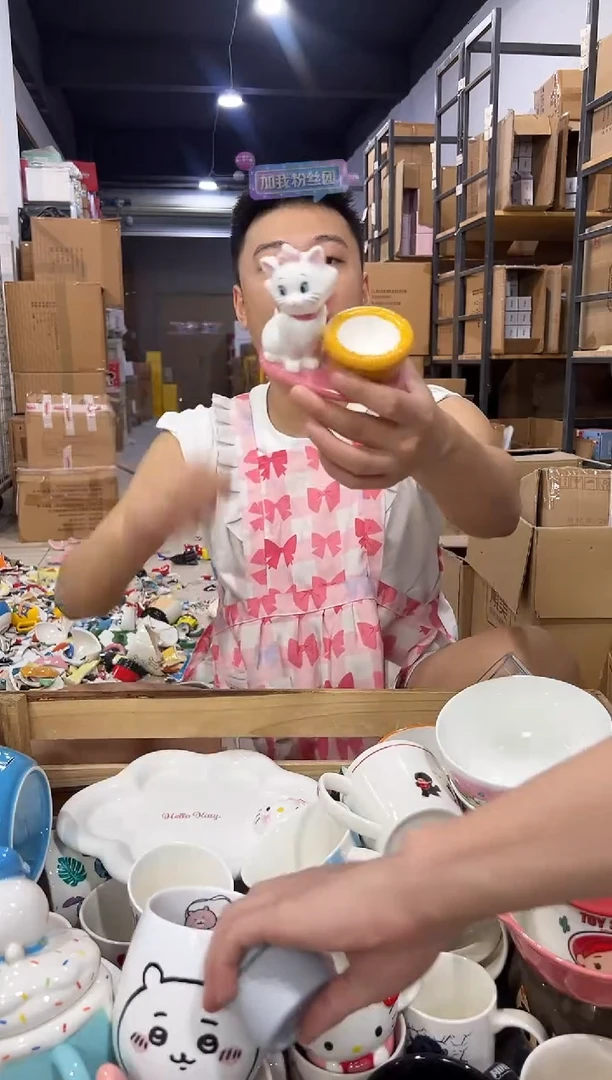 瓷片玛丽猫蛋托