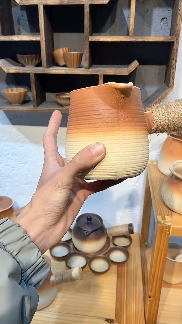 【闪购商品】600ml古典罐罐壶壶壶壶壶